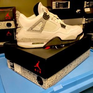 Air Jordan retro 4 White Cement